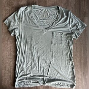 Little sleepies woman’s short sleeve tee size small